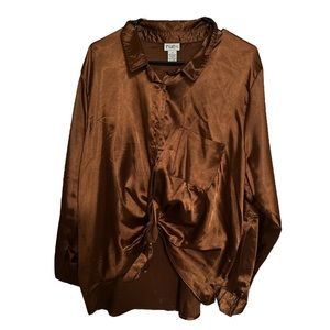 Rue Button Down Shirt ✨